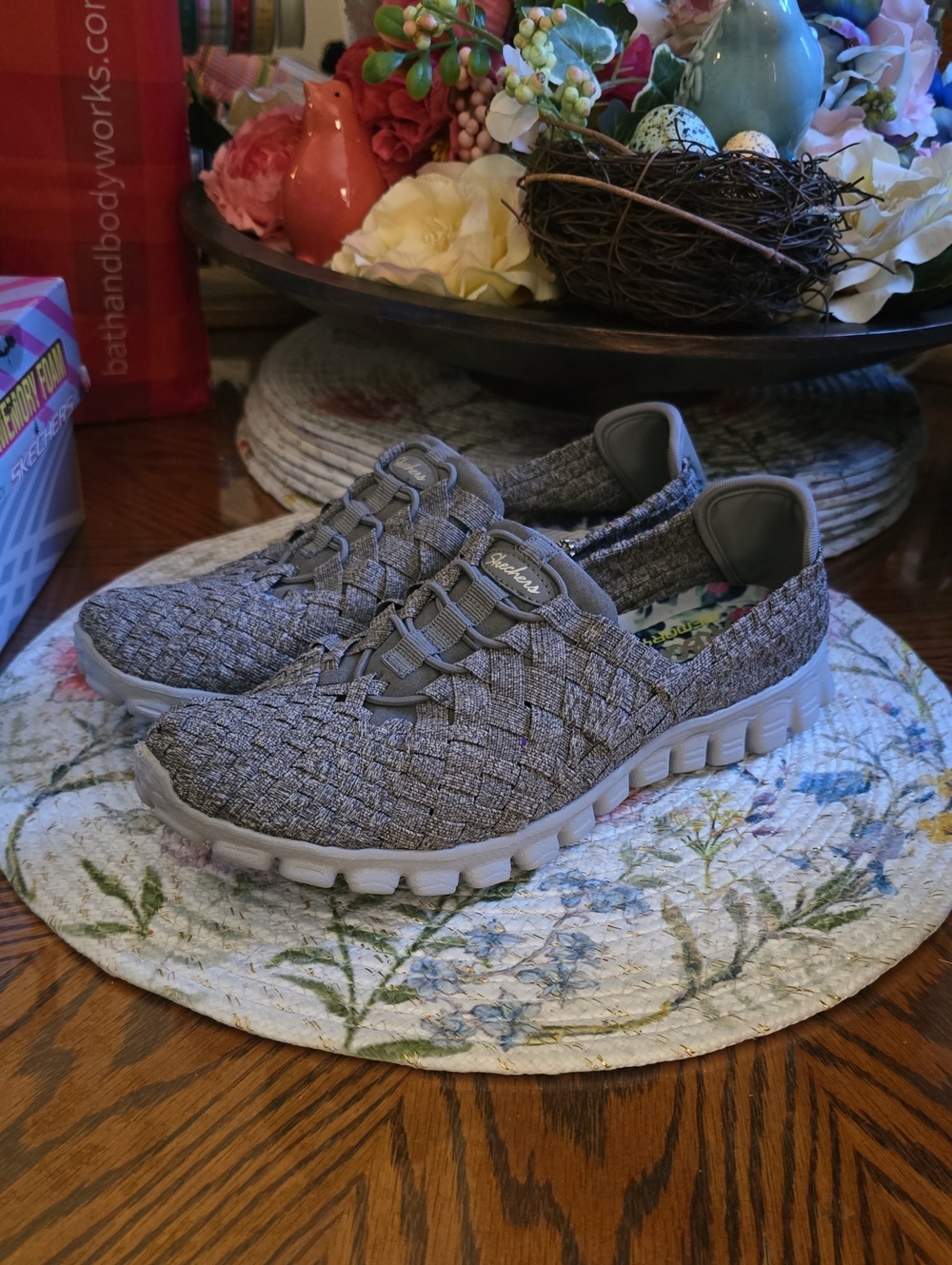 New With Box Stretch Weave By Skechers Shoes With Memory Foam.